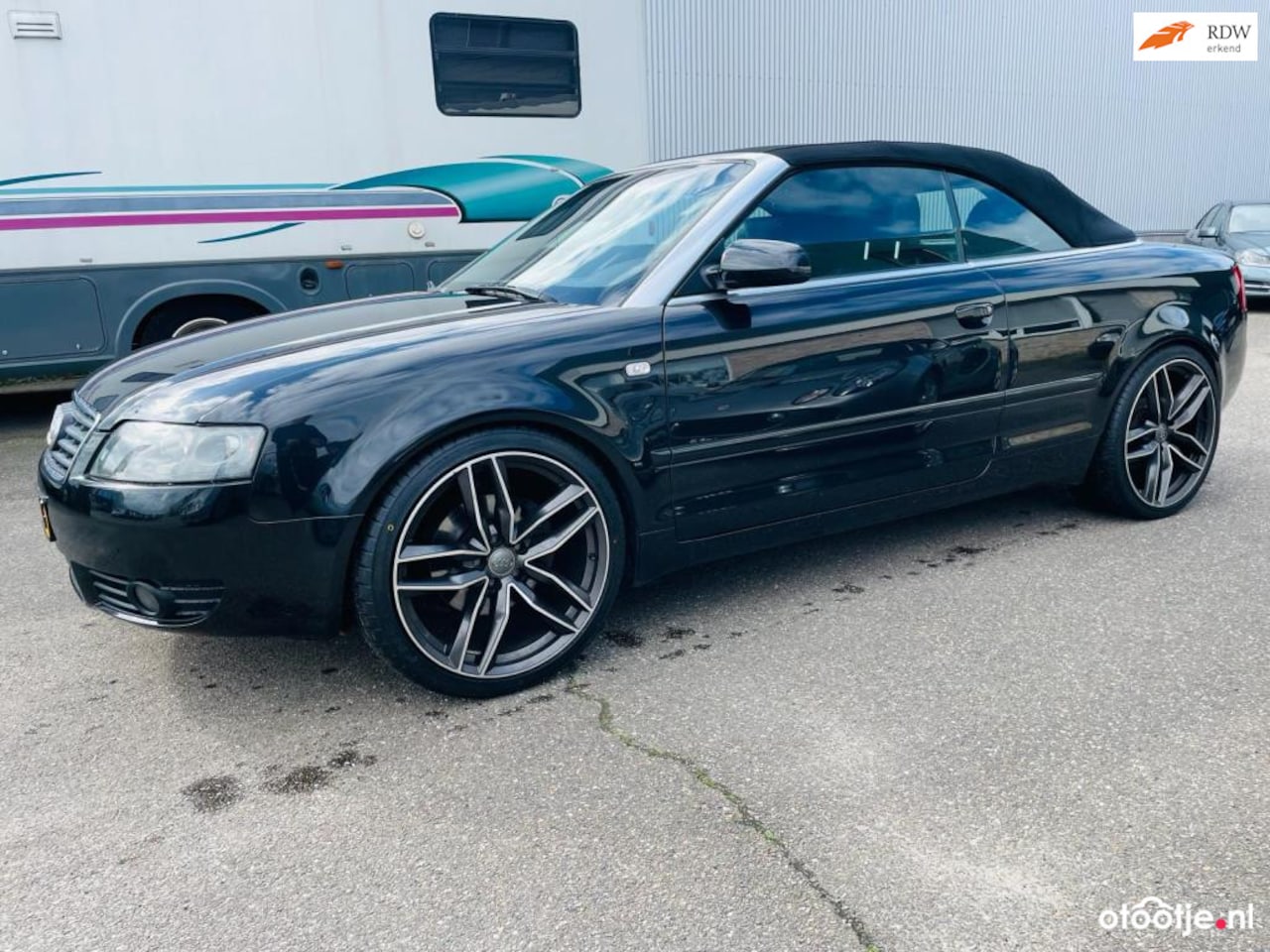 Audi A4 Cabriolet - 2.4 V6 2.4 V6 - AutoWereld.nl