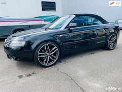 Audi A4 Cabriolet - 2.4 V6