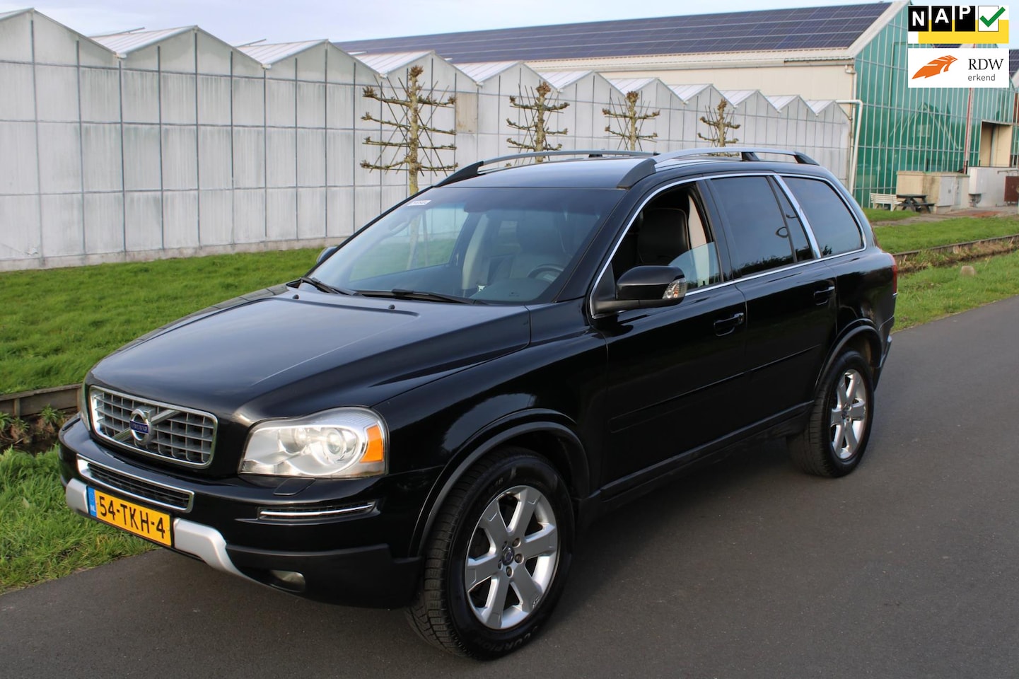 Volvo XC90 - 2.4 D5 R-Design 7 Persoons Automaat AWD - AutoWereld.nl