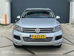 Volkswagen Touareg - 3.6 FSI Highline 2013 AUTOMAAT XENON BTW AUTO