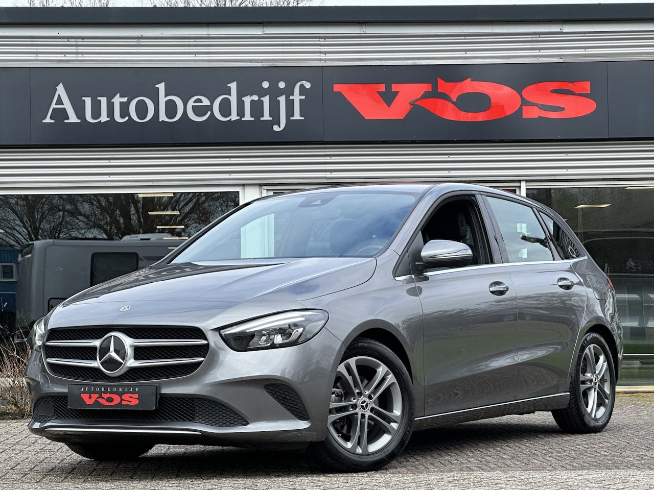 Mercedes-Benz B-klasse - 160 | Led | Camera | Bluetooth | Elektr. achterklep - AutoWereld.nl