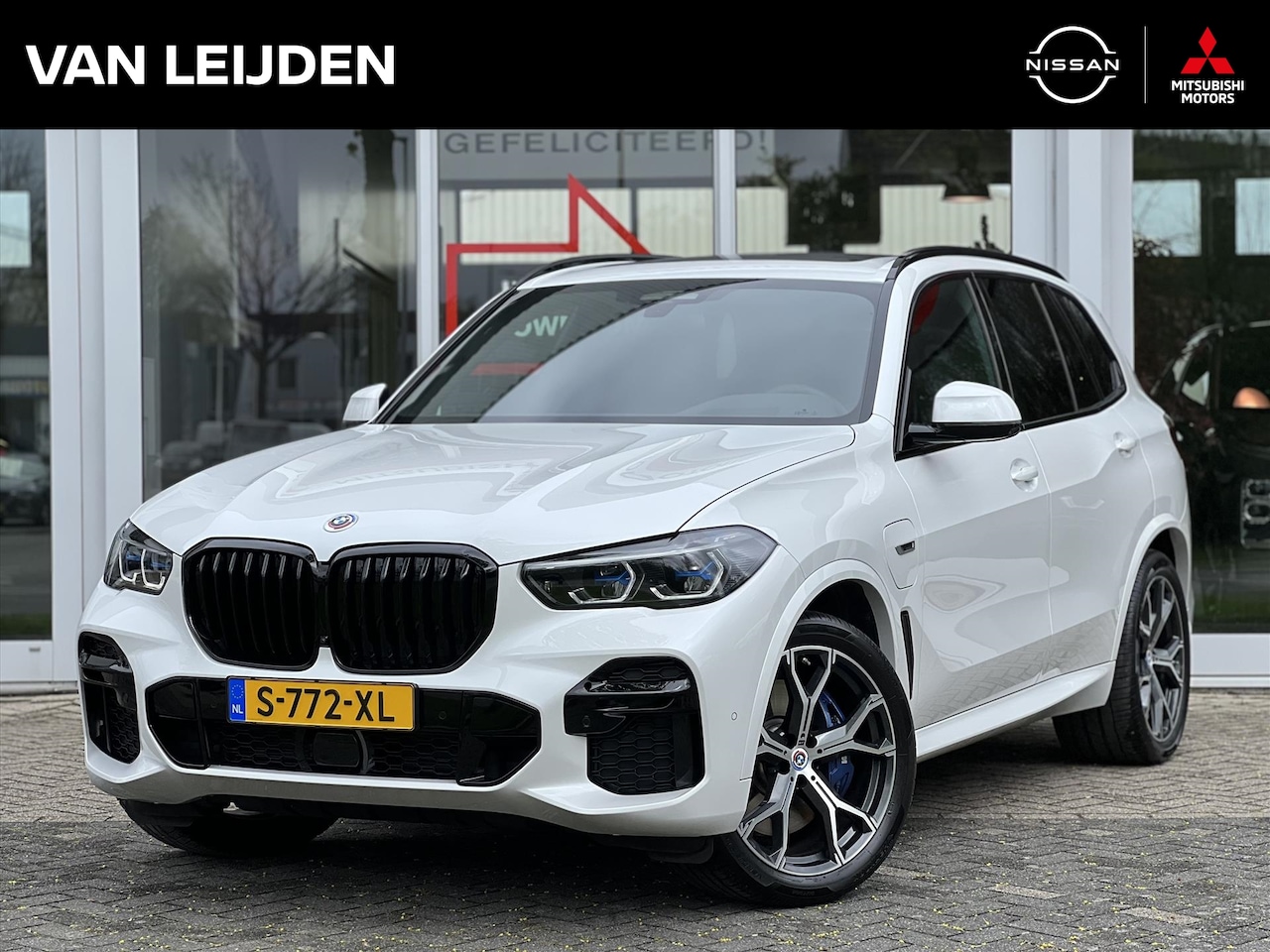 BMW X5 - xDrive45e 394pk Aut High Executive M-Sport | Head Up | Panoramadak | Laser Light | 360 cam - AutoWereld.nl