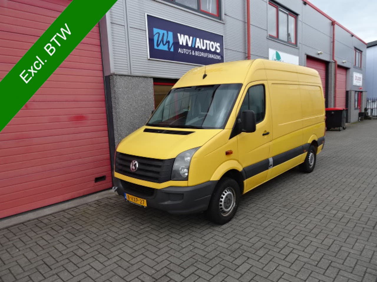 Volkswagen Crafter - 35 2.0 TDI L2H2 airco motor schade !!!!!!!!!!!!!!! - AutoWereld.nl