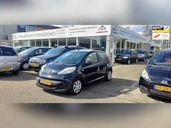 Peugeot 107 - 1.0-12V XS