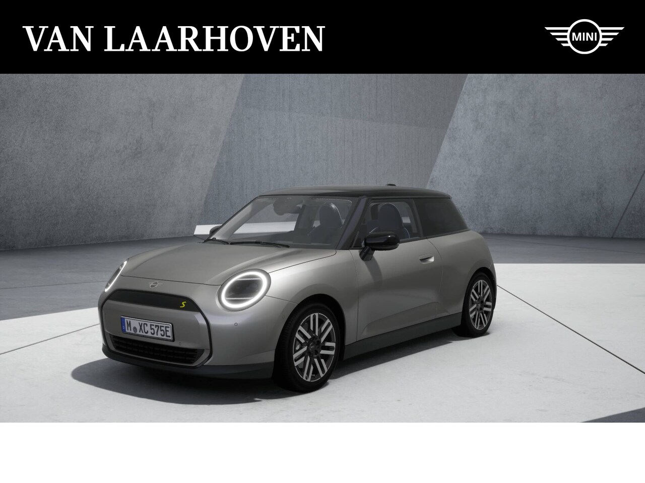 MINI Cooper - SE Classic 54.2 kWh / Panoramadak / Comfort Access / Stoelverwarming / LED / Parking Assis - AutoWereld.nl