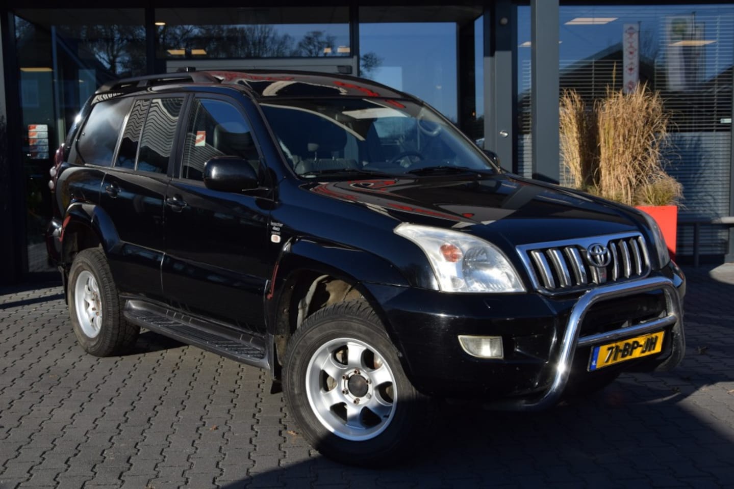 Toyota Land Cruiser 120 - 3.0 D-4D 5DRS EXECUTIVE A/T VAN - AutoWereld.nl