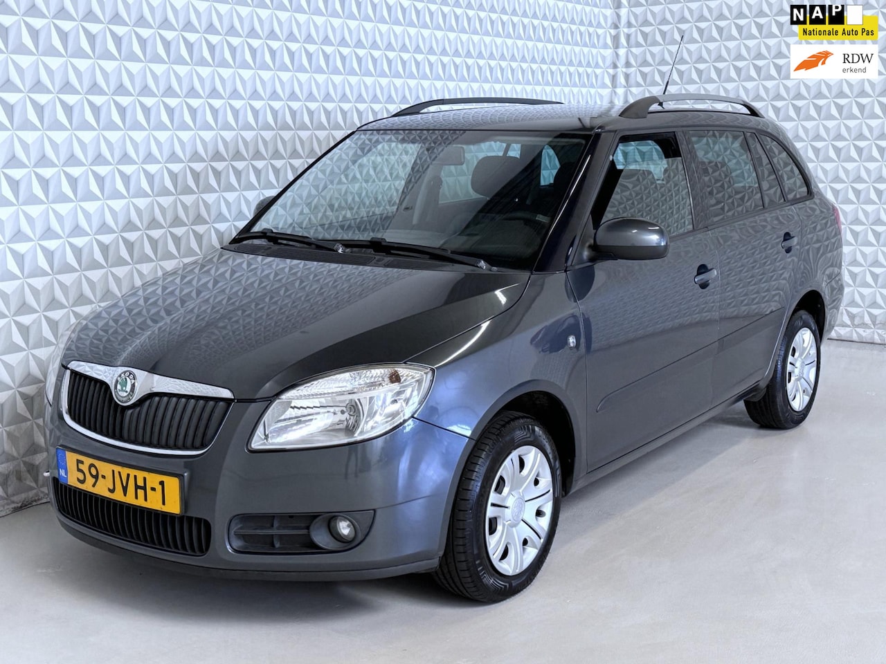 Skoda Fabia Combi - 1.2-12V - Distributie defect! (2009) - AutoWereld.nl