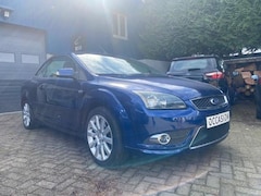 Ford Focus Coupé-Cabriolet - 2.0-16V Titanium