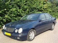 Mercedes-Benz E-klasse - 200 CDI Avantgarde Select