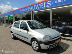 Renault Clio - 1.6 RN, benzine, automaat, 1999, 133864 km