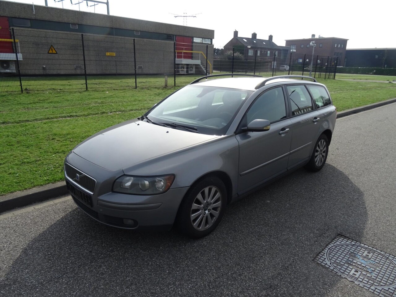 Volvo V70 - 2.4 2.4 - AutoWereld.nl