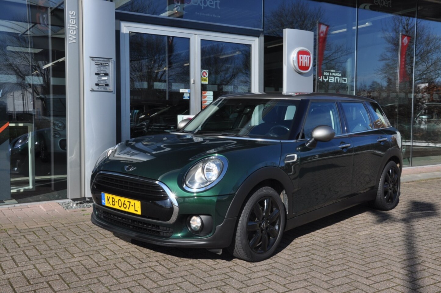 MINI Clubman - 1.5 Cooper Business NAVI All Season - AutoWereld.nl