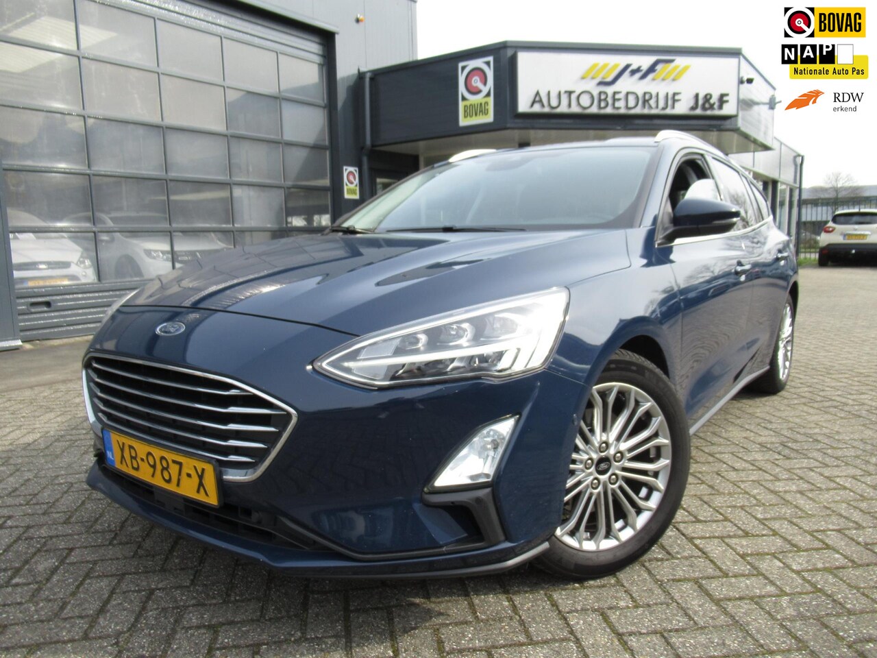 Ford Focus Wagon - 1.0 EcoBoost Titanium Business / Camera / LED / 2x pdc / Keyles - AutoWereld.nl