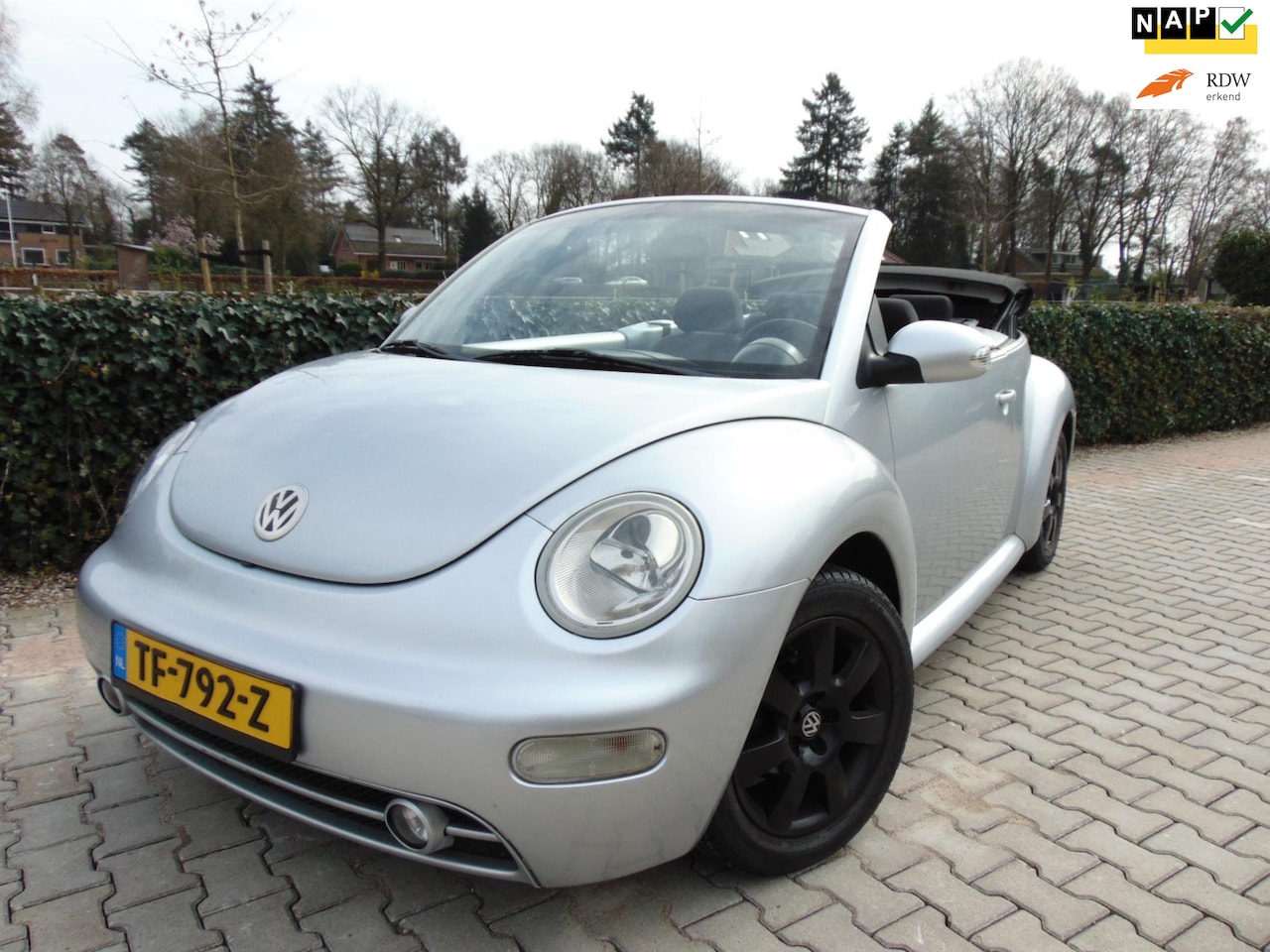 Volkswagen New Beetle Cabriolet - 1.4 Highline 179.312km , Airco / Elec.Pakket / Stoelverwarming / Lm Vegen. - AutoWereld.nl