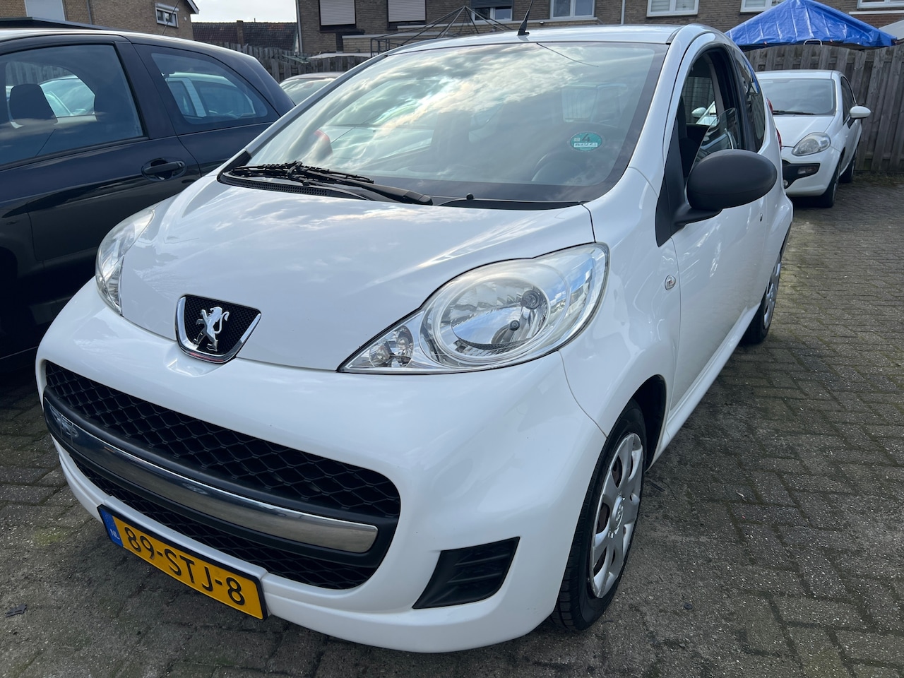 Peugeot 107 - 1.0-12V XR AIRCO - AutoWereld.nl