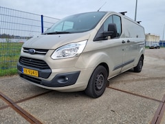 Ford Transit Custom - 290 2.2 TDCI 130pk L2H1 VERSNELLINGSBAK DEFECT inruil mogelijk EURO 5