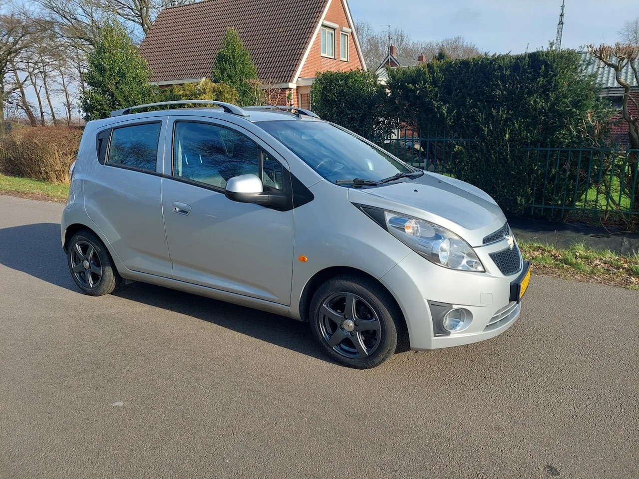 Chevrolet Spark - 1.0 bi fuel - AutoWereld.nl