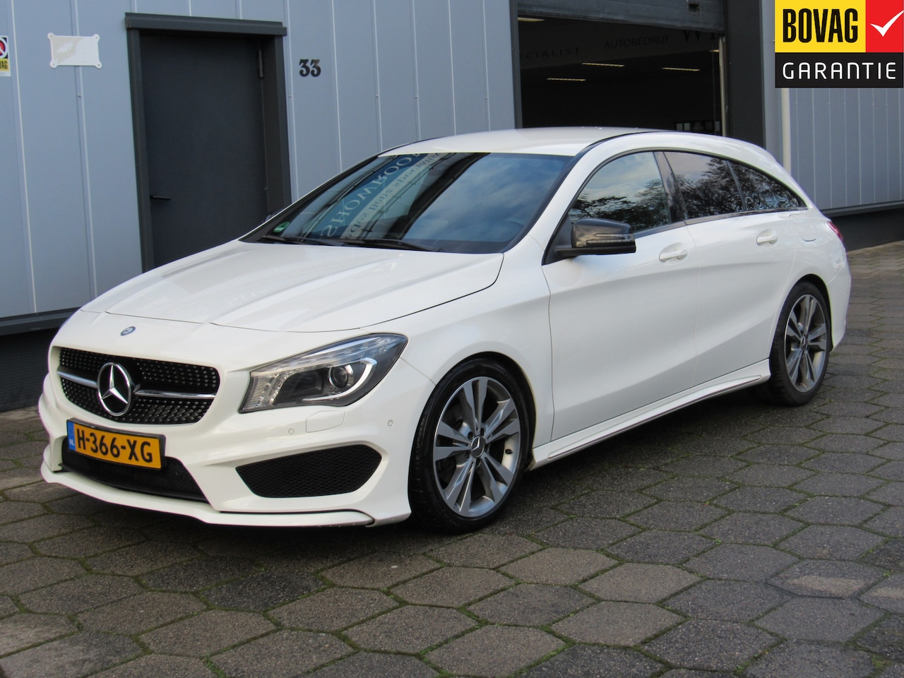 Mercedes-Benz CLA-klasse Shooting Brake - 180 - AMG Line 18 inch - AutoWereld.nl