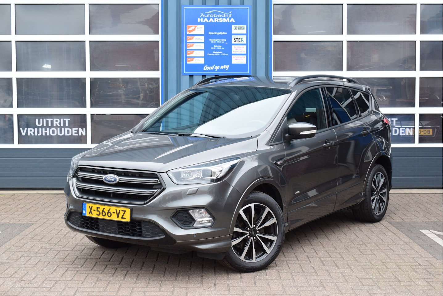 Ford Kuga - 1.5 EcoBoost ST Line AWD Trekhaak Automaat - AutoWereld.nl