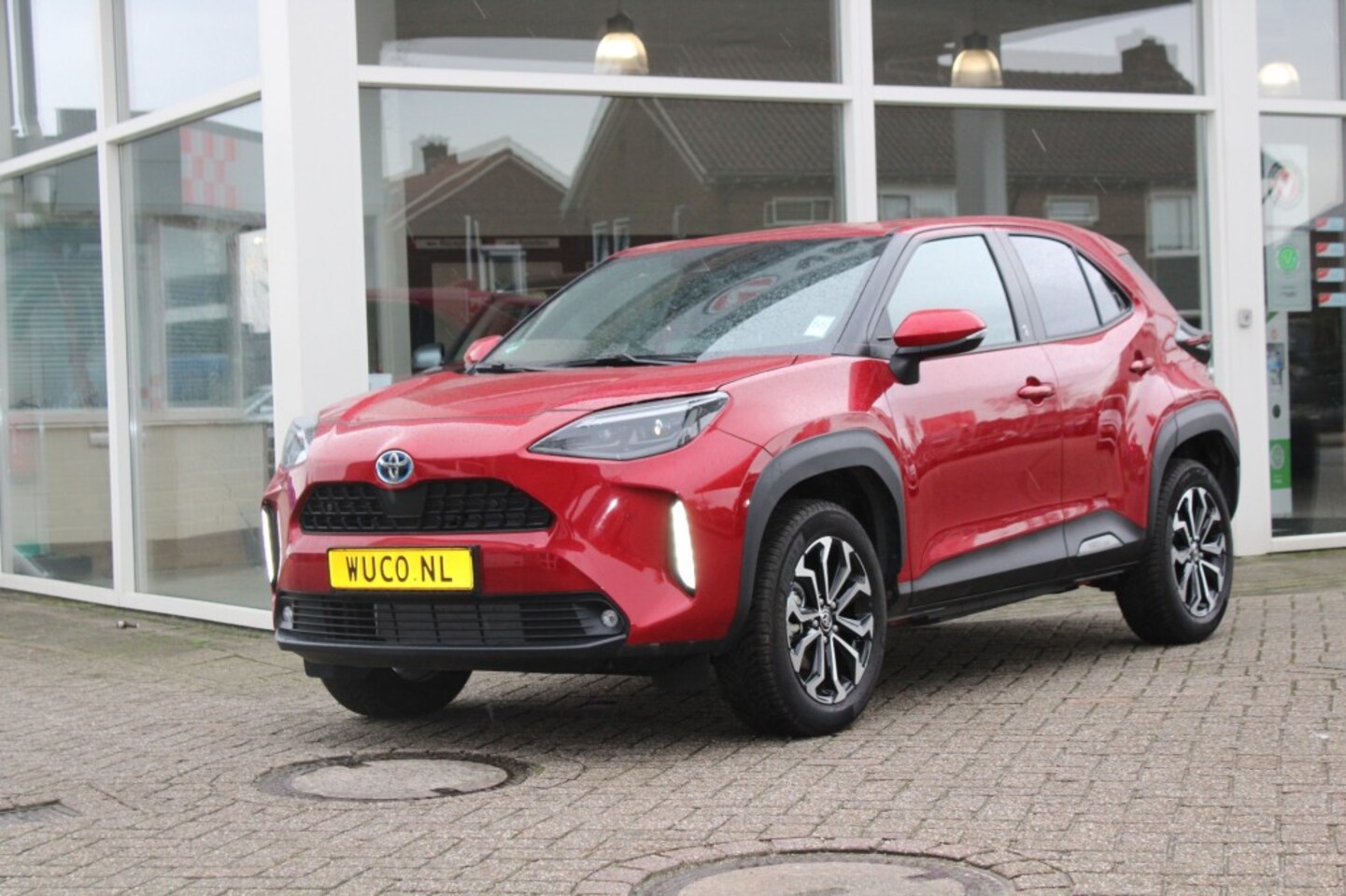 Toyota Yaris Cross 1.5 Hybrid 116pk Business Plus park assist voor en ...