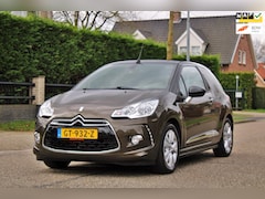 Citroën DS3 Cabrio - 1.2 VTi So Chic | CABRIO | CLIMA | CRUISE| ZEER MOOIE PERFECT ONDERHOUDEN AUTO |