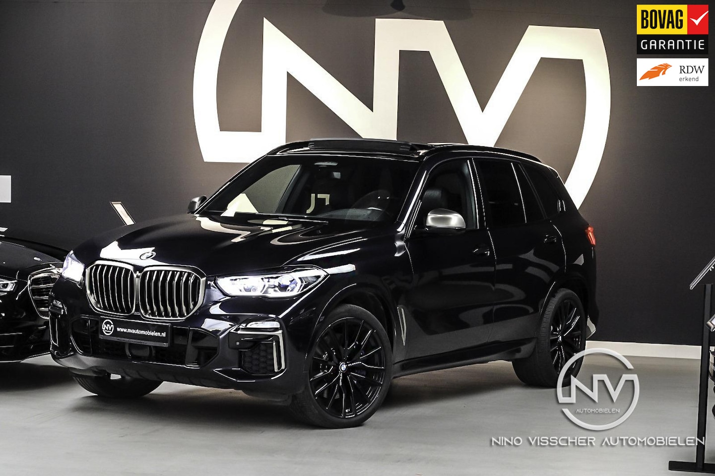 BMW X5 - M50d High Executive Pano Laser Luchtvering HUD - AutoWereld.nl