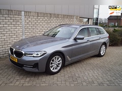 BMW 5-serie Touring - 520i Business Edition Plus Autom Leder Sportst Laser LED Kopl Navi Camera Clima Cruise 2xP