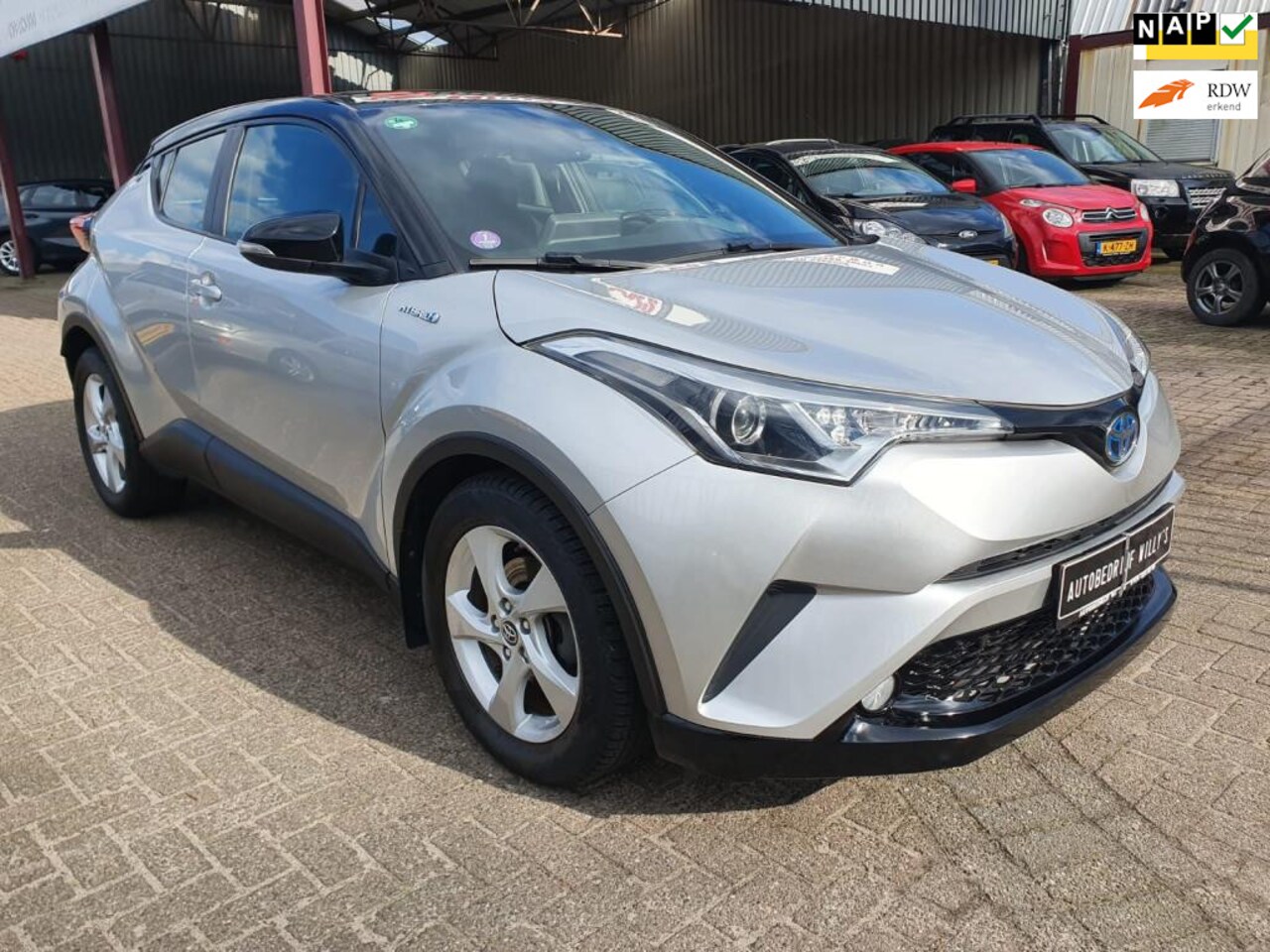 Toyota C-HR - 1.8 Hybrid Dynamic - AUTOMAAT - APK - NAP - AutoWereld.nl