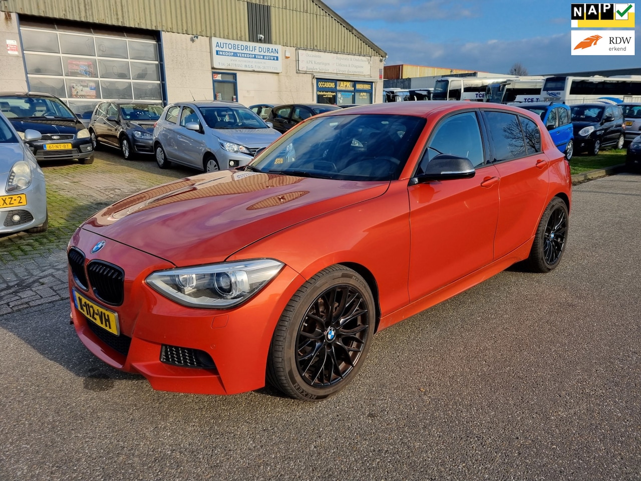 BMW 1-serie - 116i Business+ M-Pakket Clima Bj:2013 - AutoWereld.nl