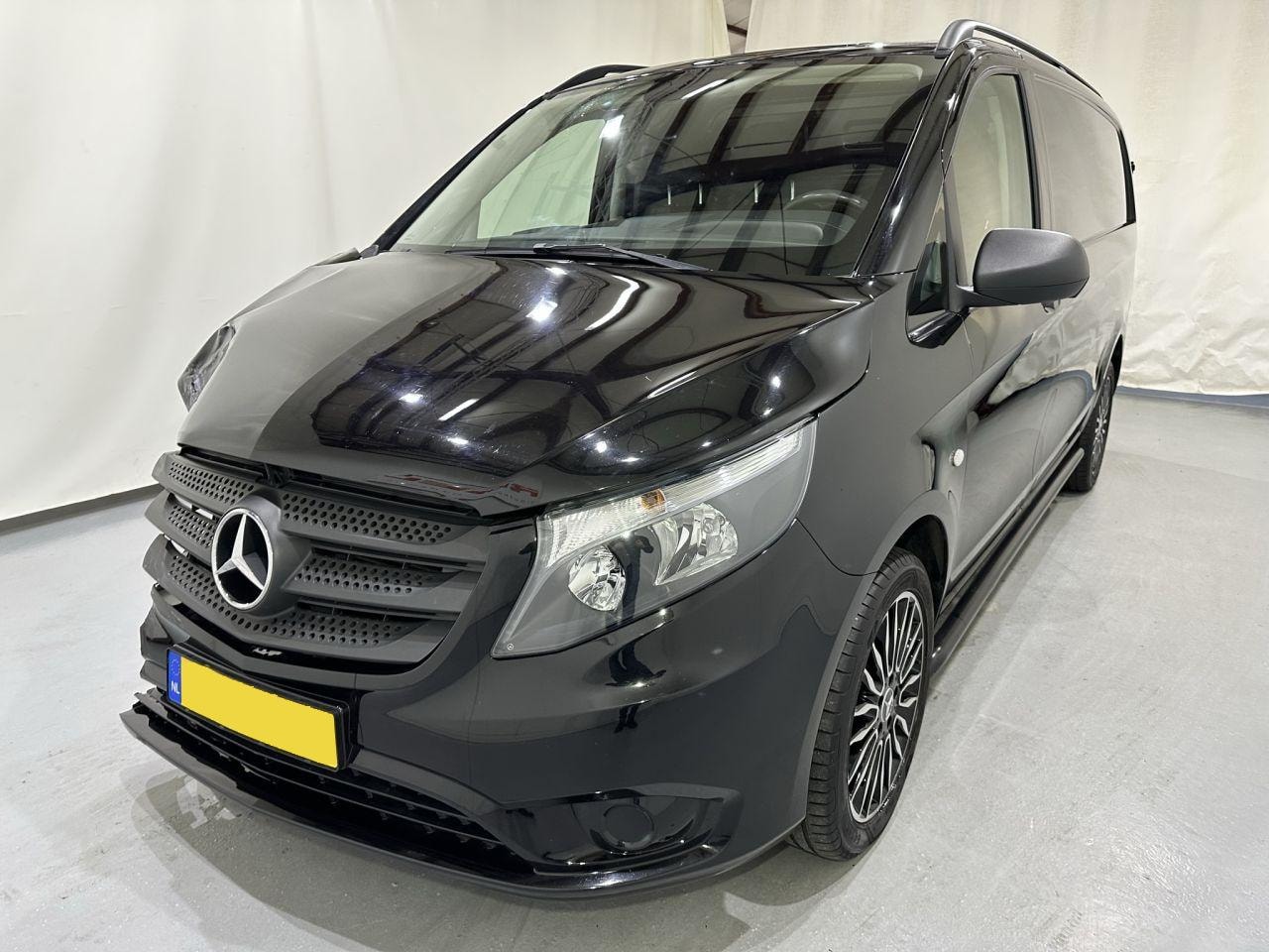 Mercedes-Benz Vito - 111 CDI Long Comfort 84kW Navi - AutoWereld.nl