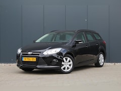 Ford Focus Wagon - 1.0 EcoBoost Edition | Navigatie | Cruise control | Airco | PDC | Trekhaak | NAP | APK |