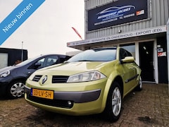 Renault Mégane - 1.6-16V Dynamique Luxe