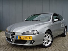 Alfa Romeo 147 - 1.6 T16V Spark Distinctive Unieke Staat