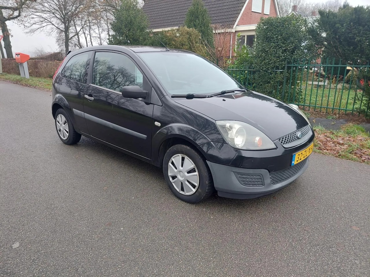 Ford Fiesta - 1.3 1.3 - AutoWereld.nl