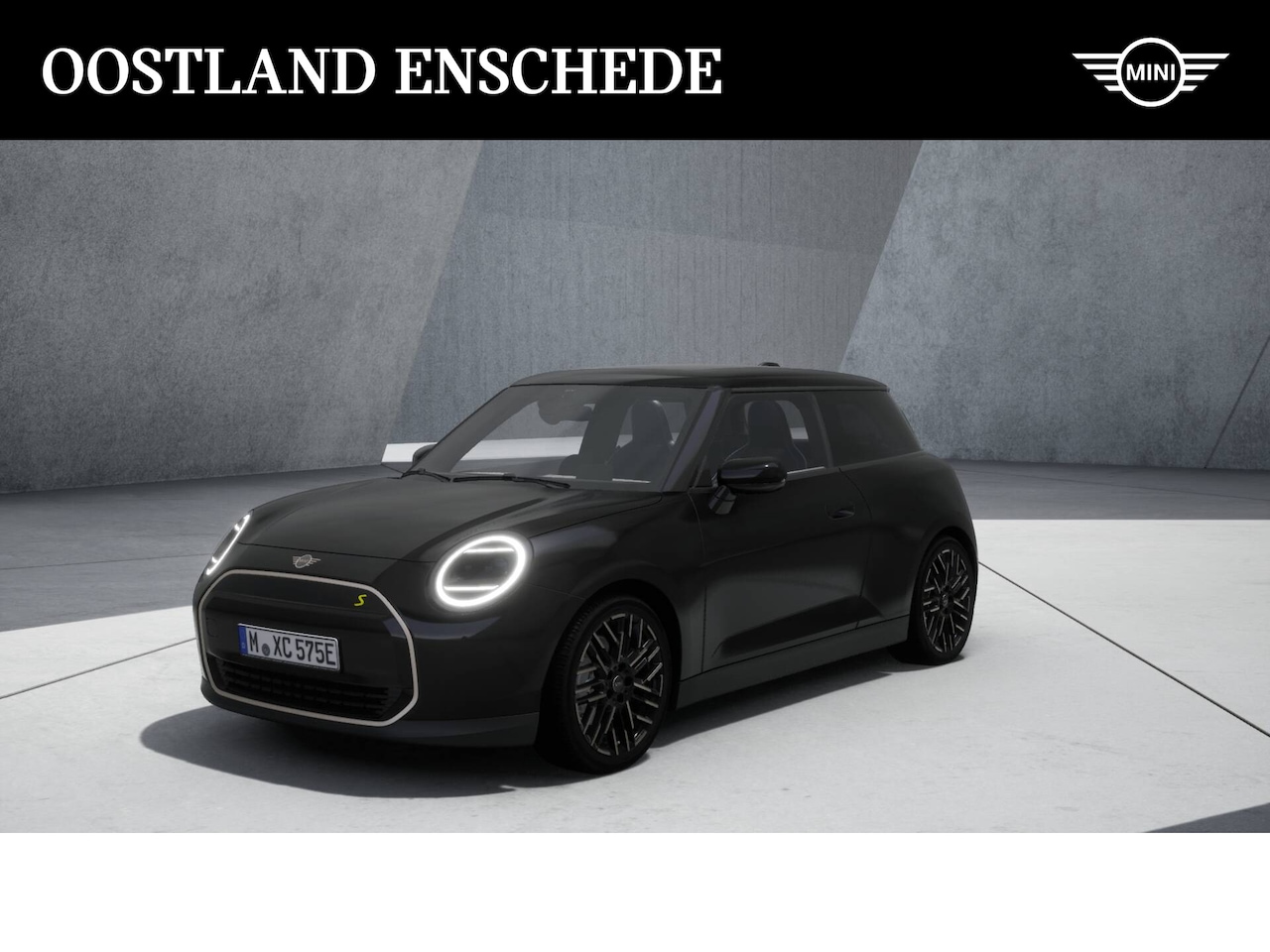 MINI Cooper - SE Favoured 54.2 kWh / Panoramadak / JCW Sportstoelen / LED / Parking Assistant / Head-Up - AutoWereld.nl