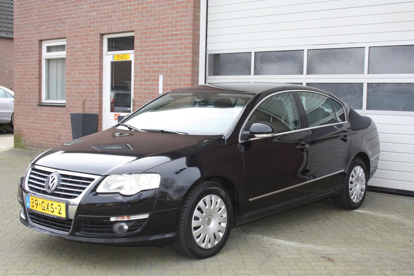 Volkswagen Passat - 1.8 TFSI Comfortline Nederlandse auto, Navigatie, Clima, Zwart Metallic. - AutoWereld.nl