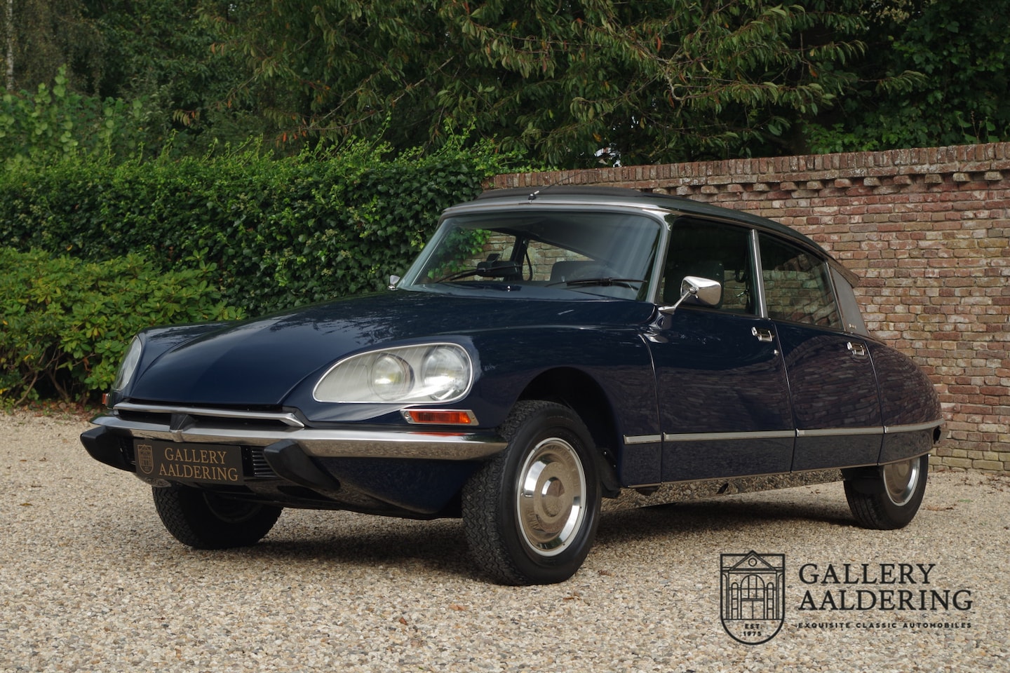 Citroën DS - 23 Pallas Injection "Modèle français devenu mythique", Fully restored and technical overha - AutoWereld.nl