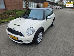 MINI Cooper S - 1.6 Chili Airco Boekjes Nap Motor Gereviseerd