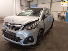 Peugeot 108 - 1.0 e-VTi Active - Front Schade - Start Niet