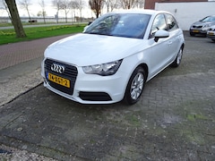 Audi A1 Sportback - 1.2 TFSI ATTRACTION PRO LINE BUSINESS