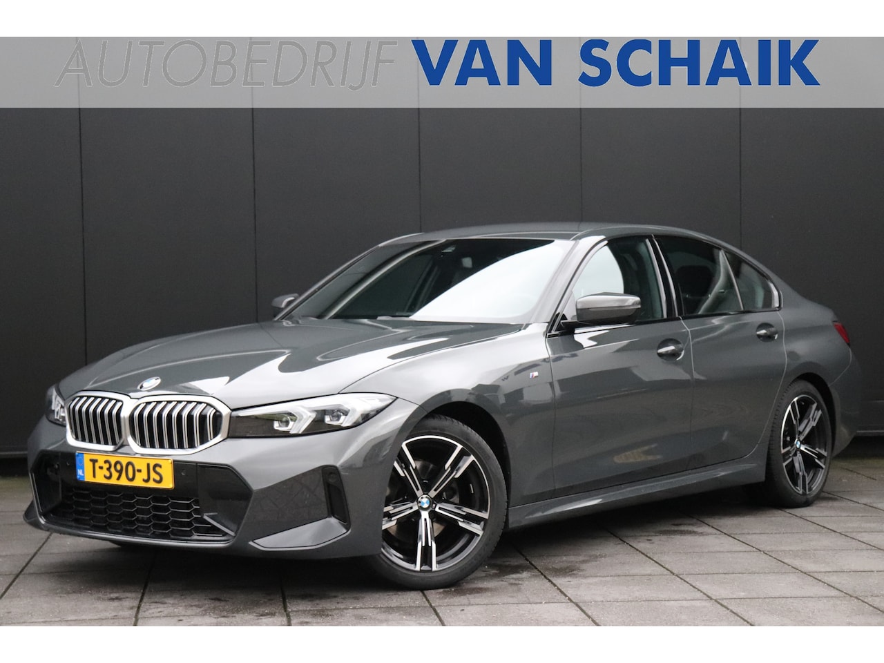 BMW 3-serie - 320i | M SPORT | LEDER | STOELVERWARMING | HEAD-UP | CRUISE | NAVI | - AutoWereld.nl