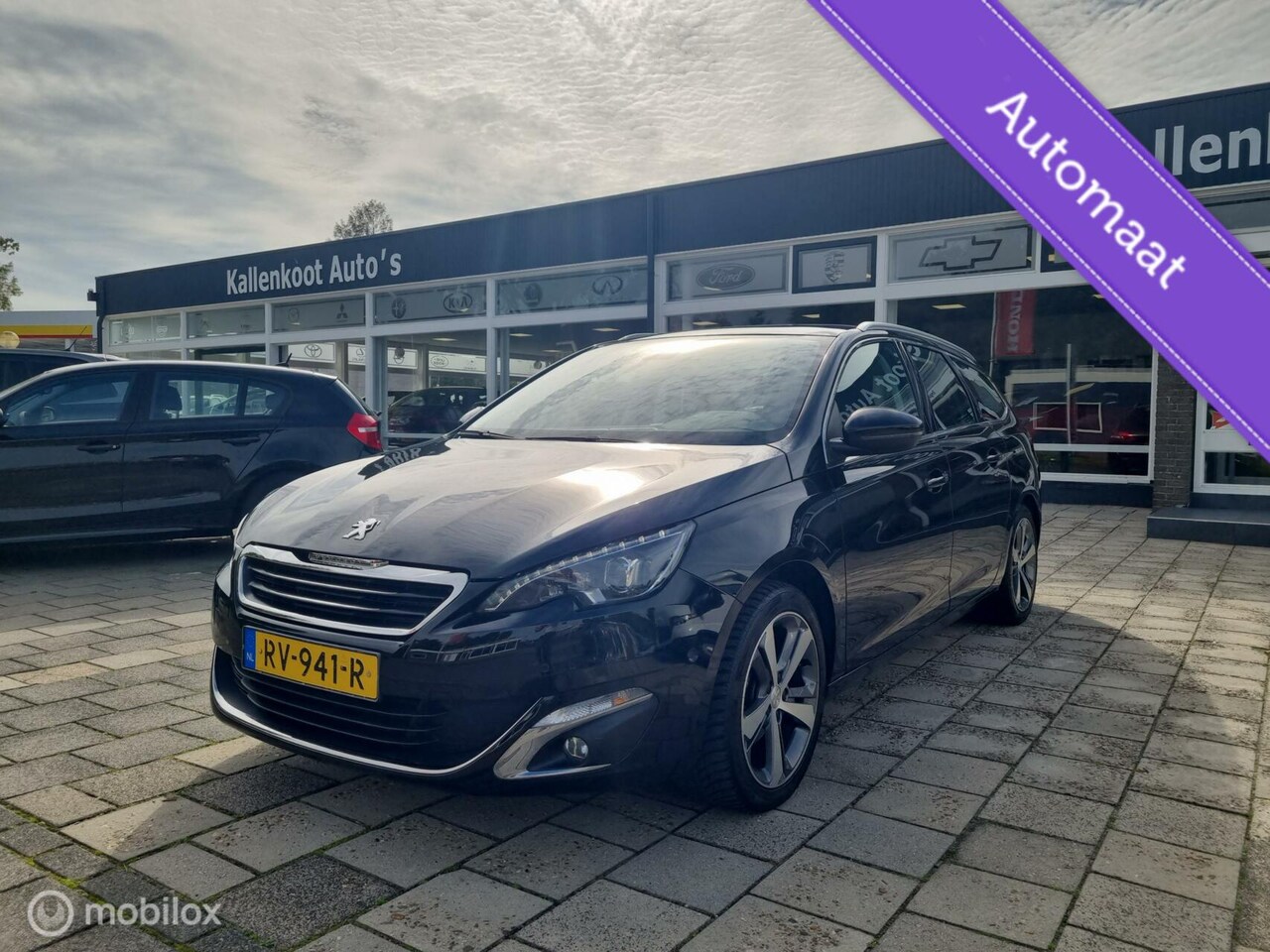 Peugeot 308 SW - 1.2 PureTech, Pano, Adaptive CC, Full LED - AutoWereld.nl