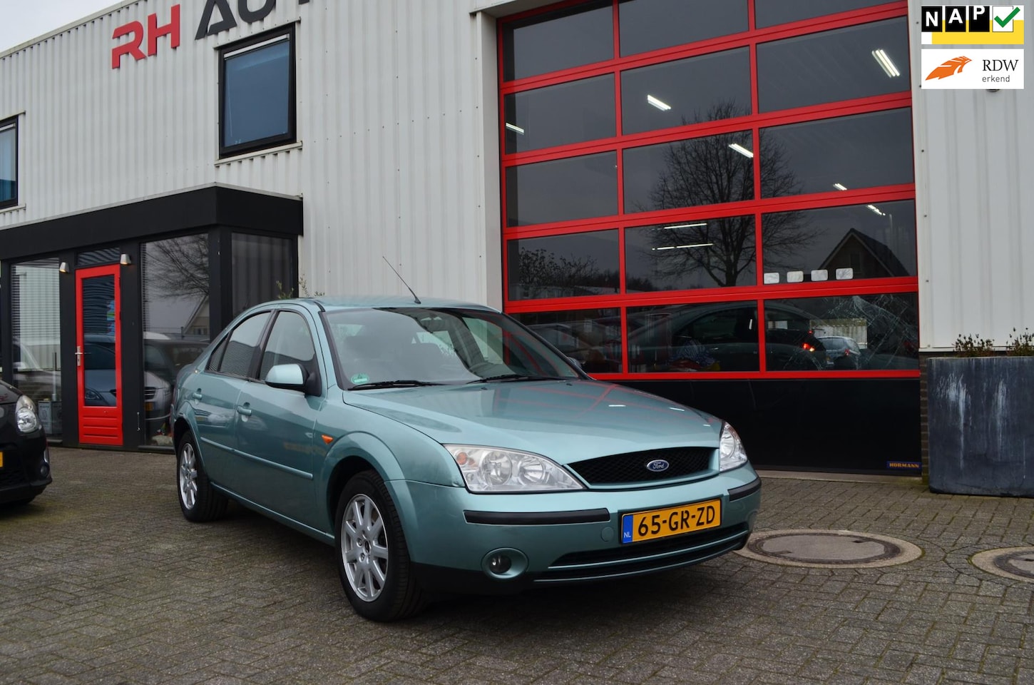 Ford Mondeo - 2.0-16V Trend/AUTOMAAT/AIRCO - AutoWereld.nl