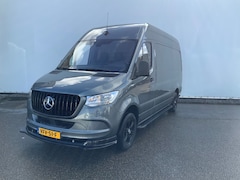 Mercedes-Benz Sprinter - 319 3.0 CDI L2H2 Airco Cruise 3 Zits MBux 10 Trekhaak 3500 kg Camera 6 Cilinder. Euro 6