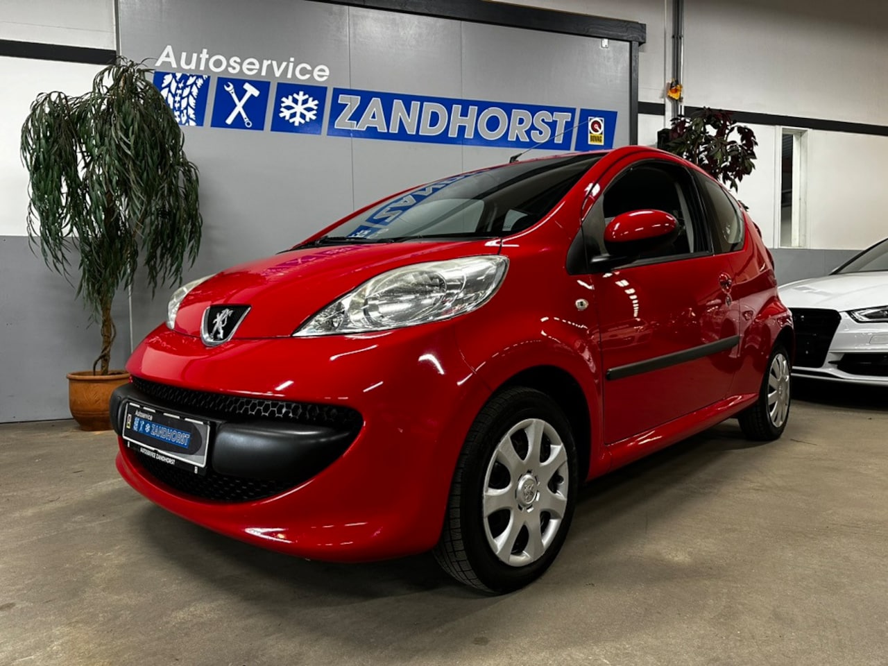 Peugeot 107 - 1.0-12V XR 1.0-12V XR - AutoWereld.nl