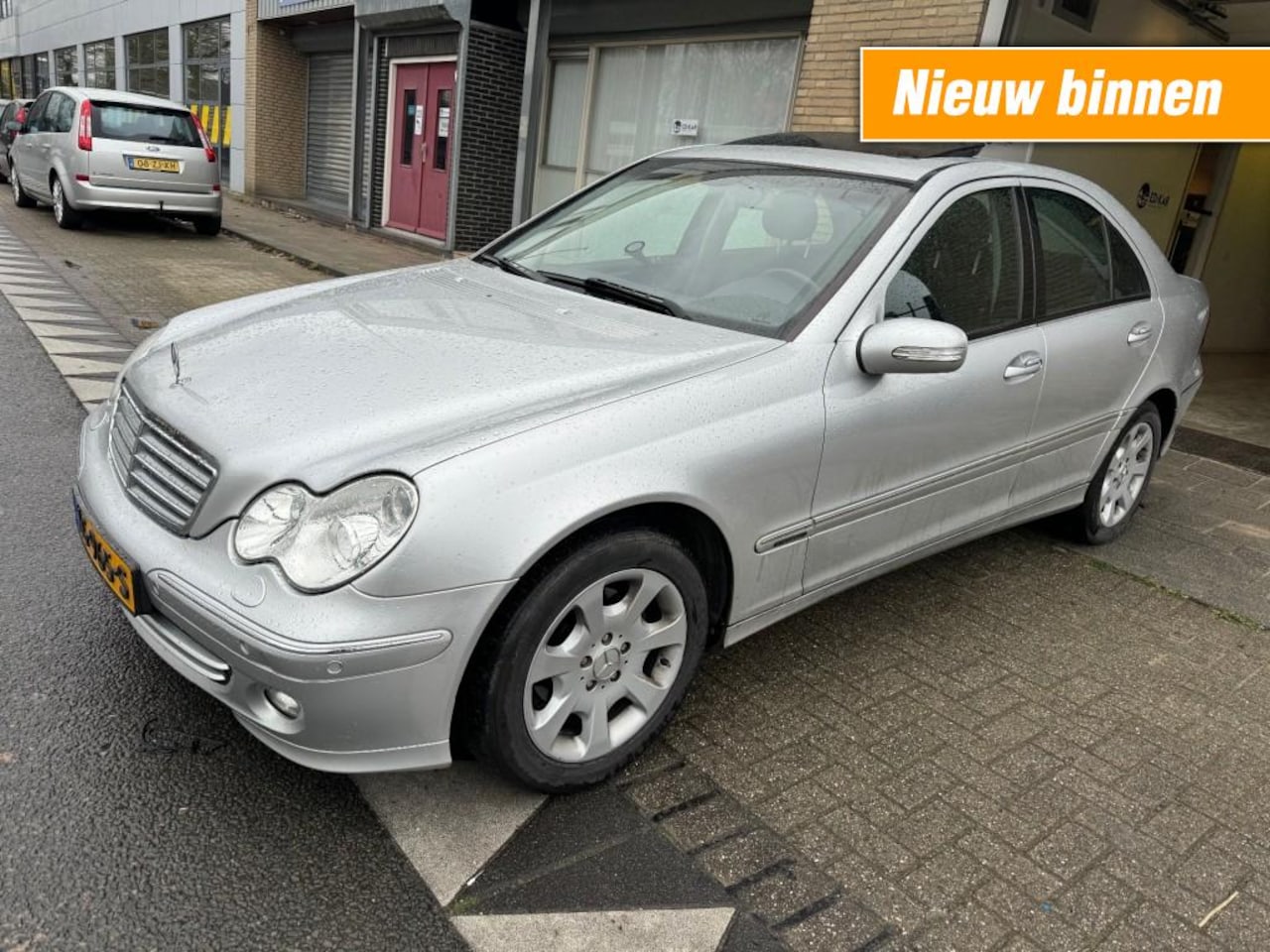 Mercedes-Benz C-klasse - 180 K. Elegance SCHUIFDAK PDC NETTE AUTO N. APK - AutoWereld.nl