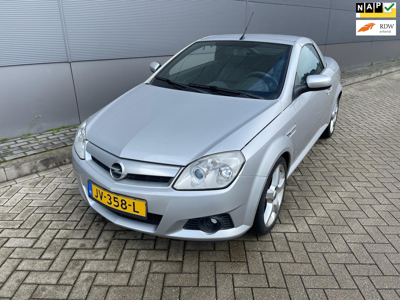 Opel Tigra TwinTop - 1.4-16V Enjoy 1.4-16V Enjoy - AutoWereld.nl