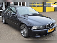 BMW M5 - E39 5.0 Liter V8 400PK. Oer M5 dealer onderhouden. YOUNGTIMER