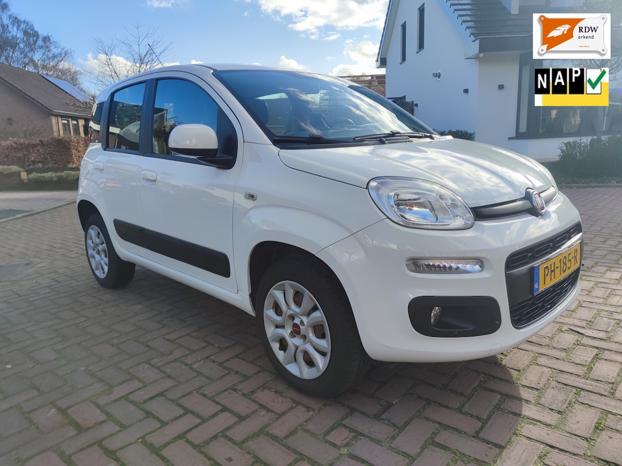 Fiat Panda - 0.9 TwinAir CNG Lounge - AutoWereld.nl