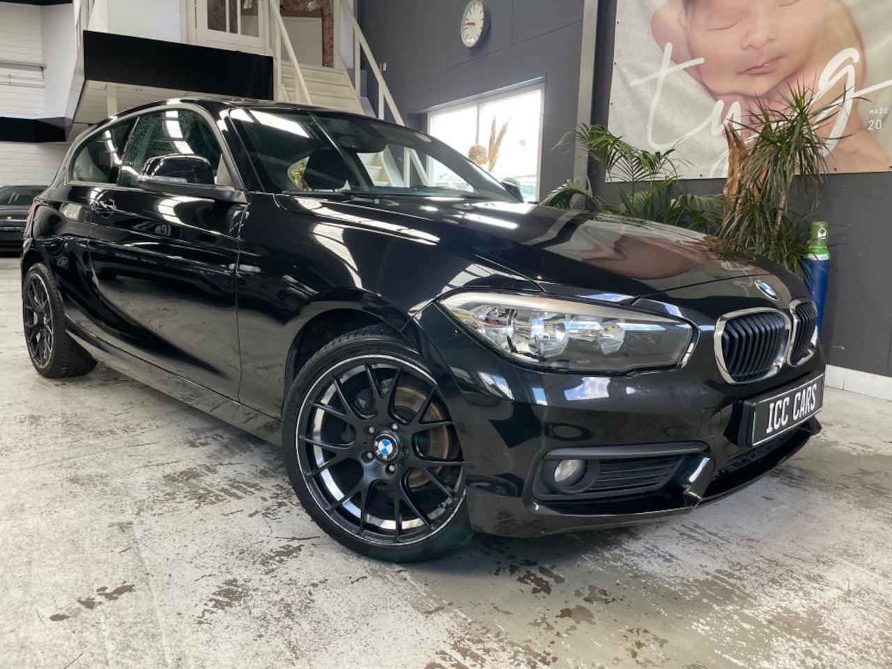 BMW 1-serie - 116d 116d, stoelverwarming, clima - AutoWereld.nl